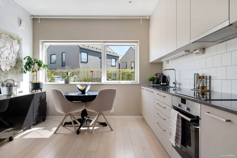 Bostadsrätt, Radhus, Stuterivägen 35, Vattmyra, Järfälla