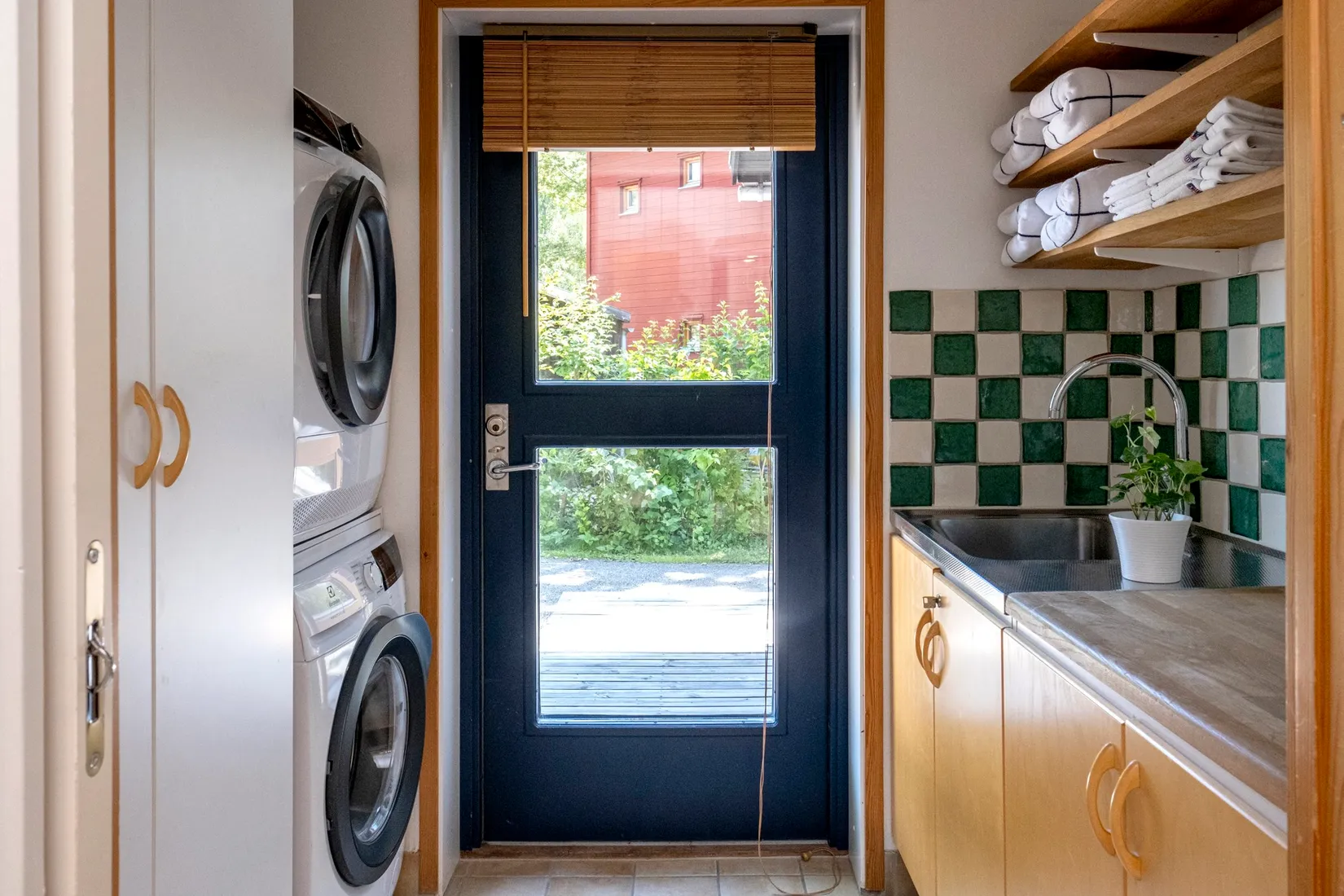 Villa, Enbärsbacken 14, Vaxholm Kullön, Vaxholm