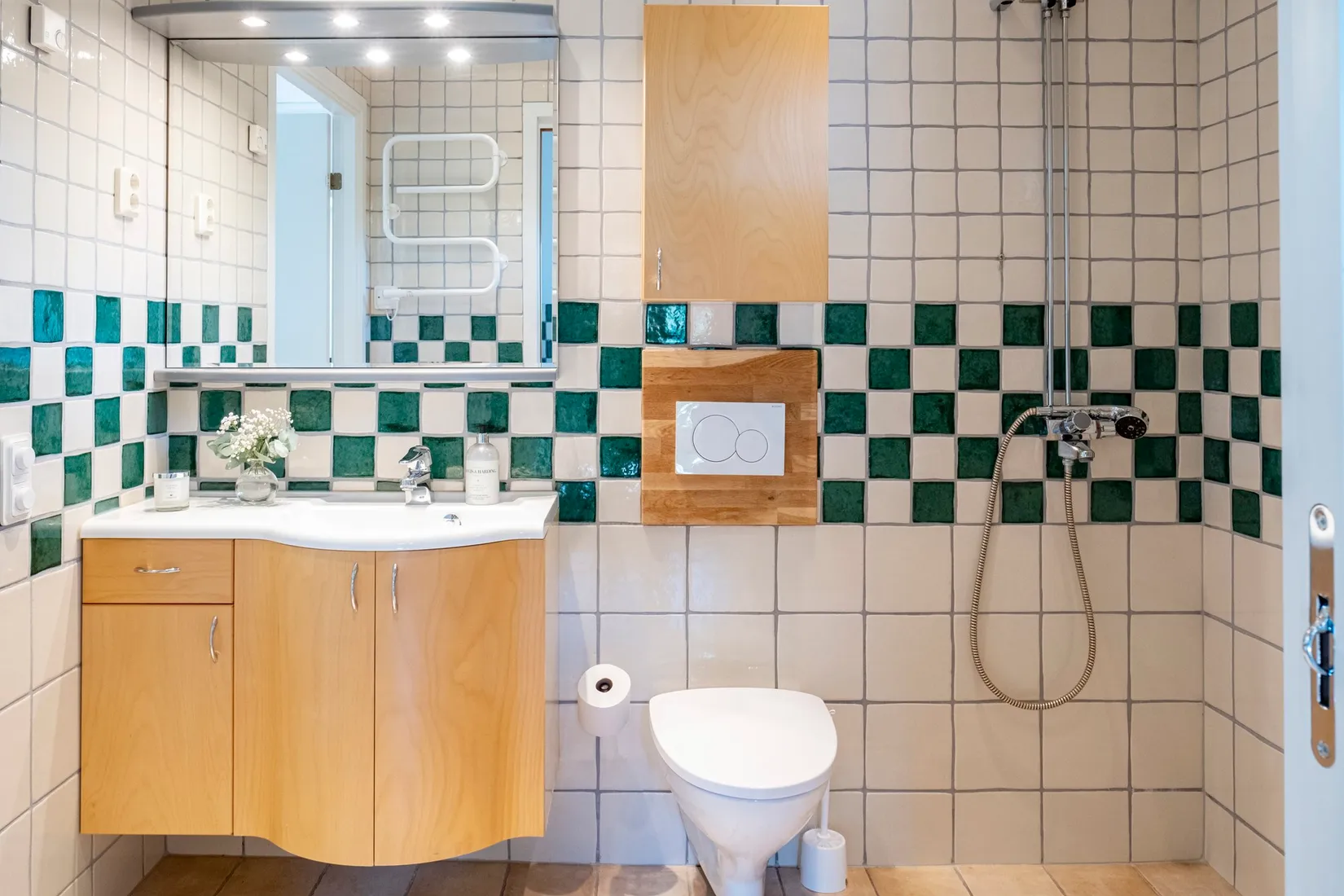 Villa, Enbärsbacken 14, Vaxholm Kullön, Vaxholm