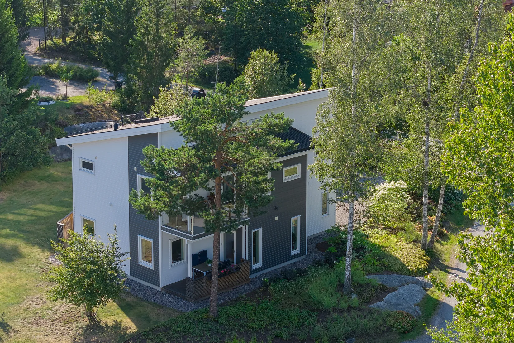 Villa, Näsvägen 13, Kolvik, Värmdö
