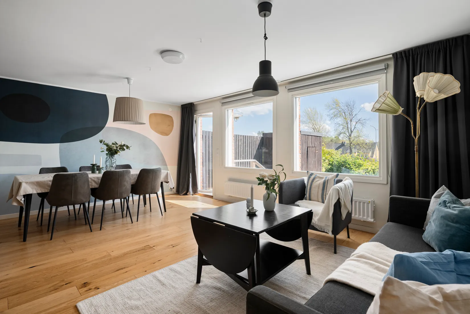 Villa, Radhus, Blåvidegränd 48, Vinsta, Stockholm