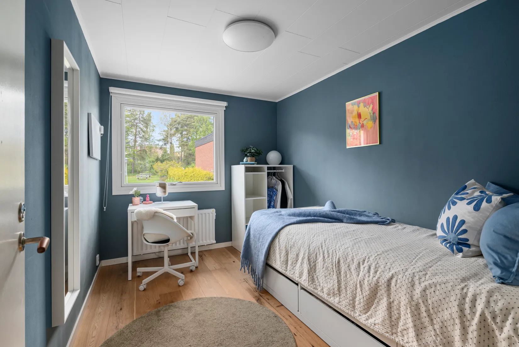 Villa, Radhus, Blåvidegränd 48, Vinsta, Stockholm