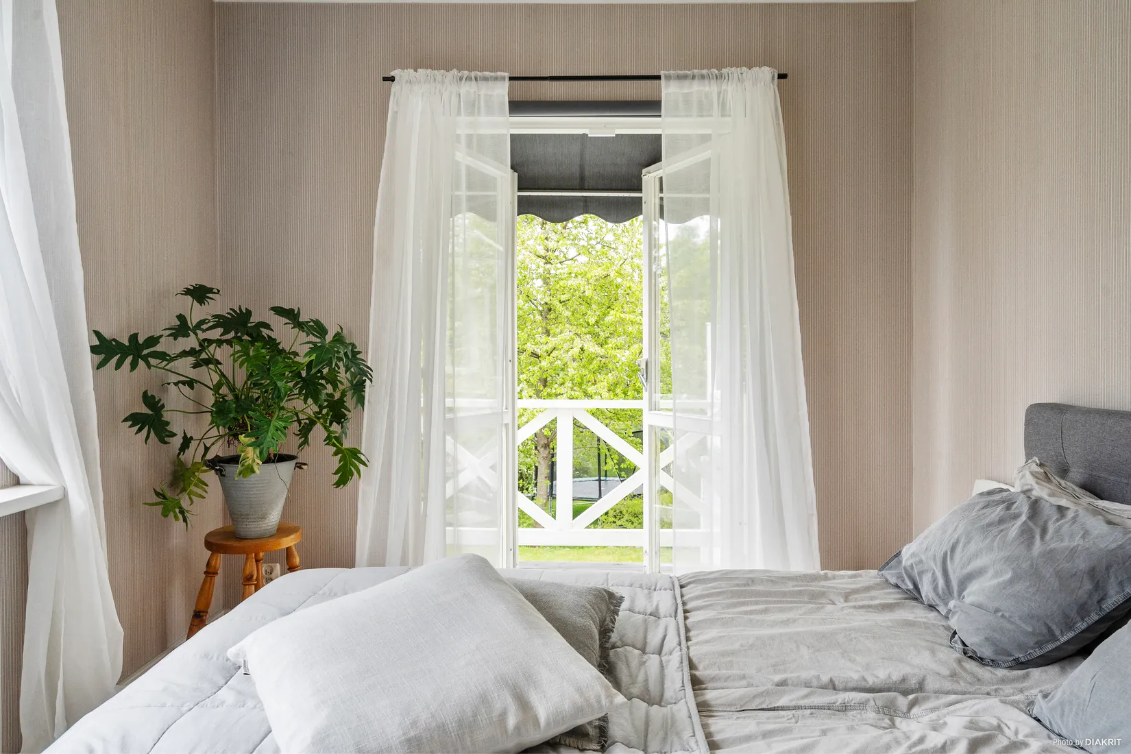 Villa, Plogvägen 1A, Näsby park - Sjösidan, Täby