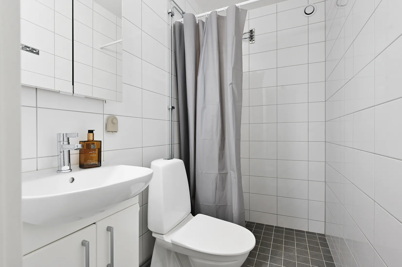 Bostadsrätt, Bollmoravägen 106, Centrala Tyresö, Tyresö