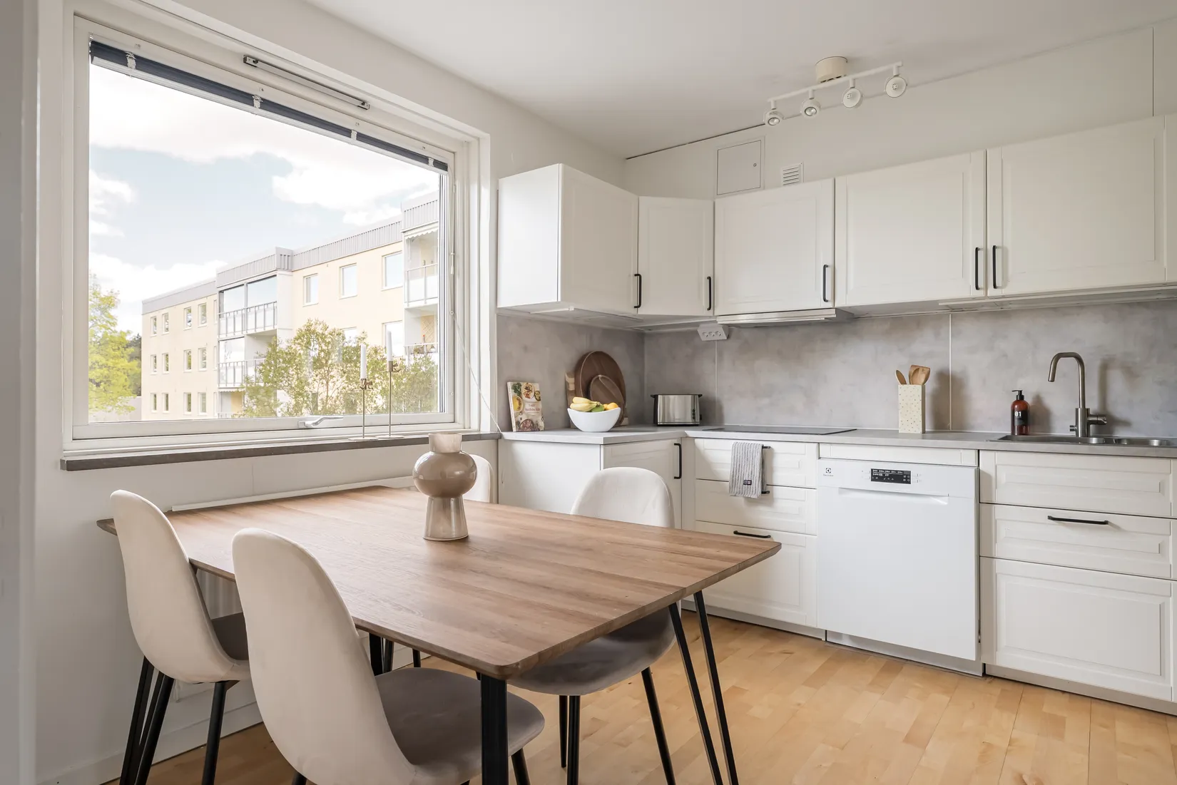 Bostadsrätt, Trädgårdsvägen 13, Runby, Upplands Väsby
