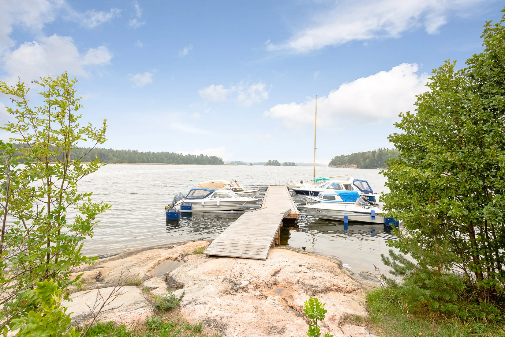 Bostadsrätt, Havsbadsvägen 2A, Ljusterö-V:a Lagnö, Österåker