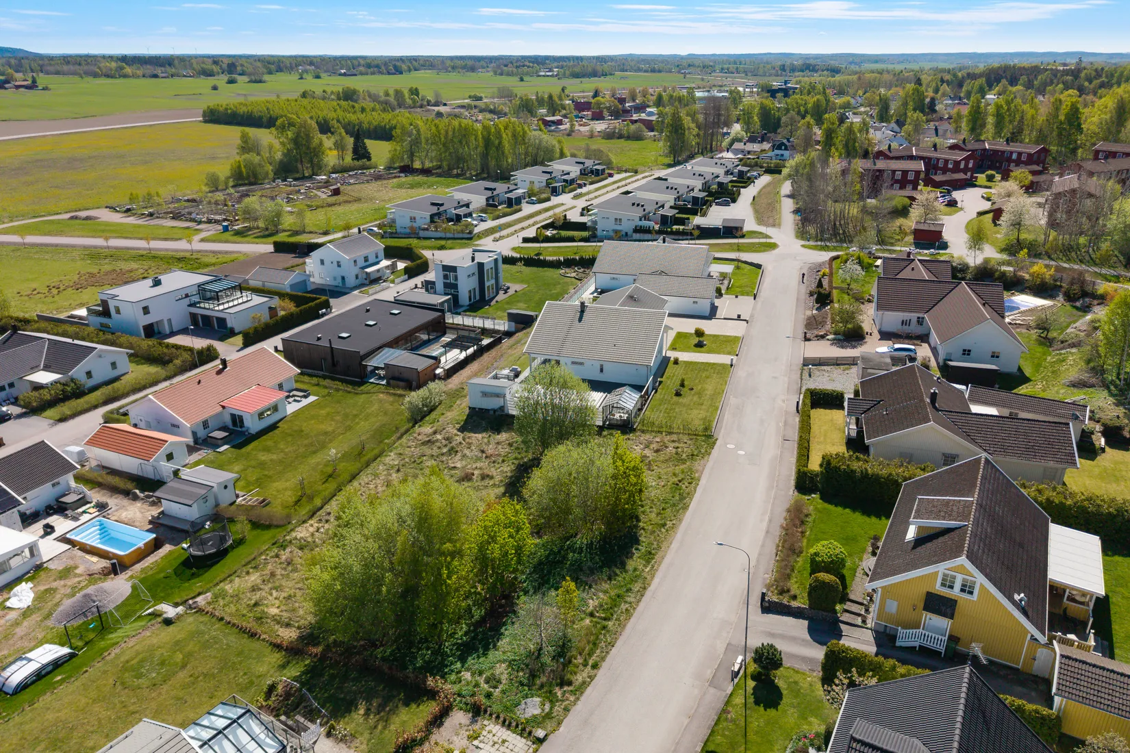 Tomt, Dalagatan 40, Kumla
