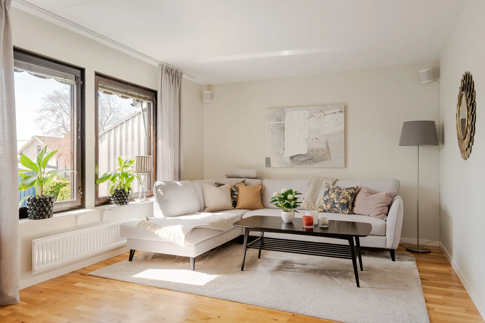Radhus, Parkgatan 12B, Mjölby