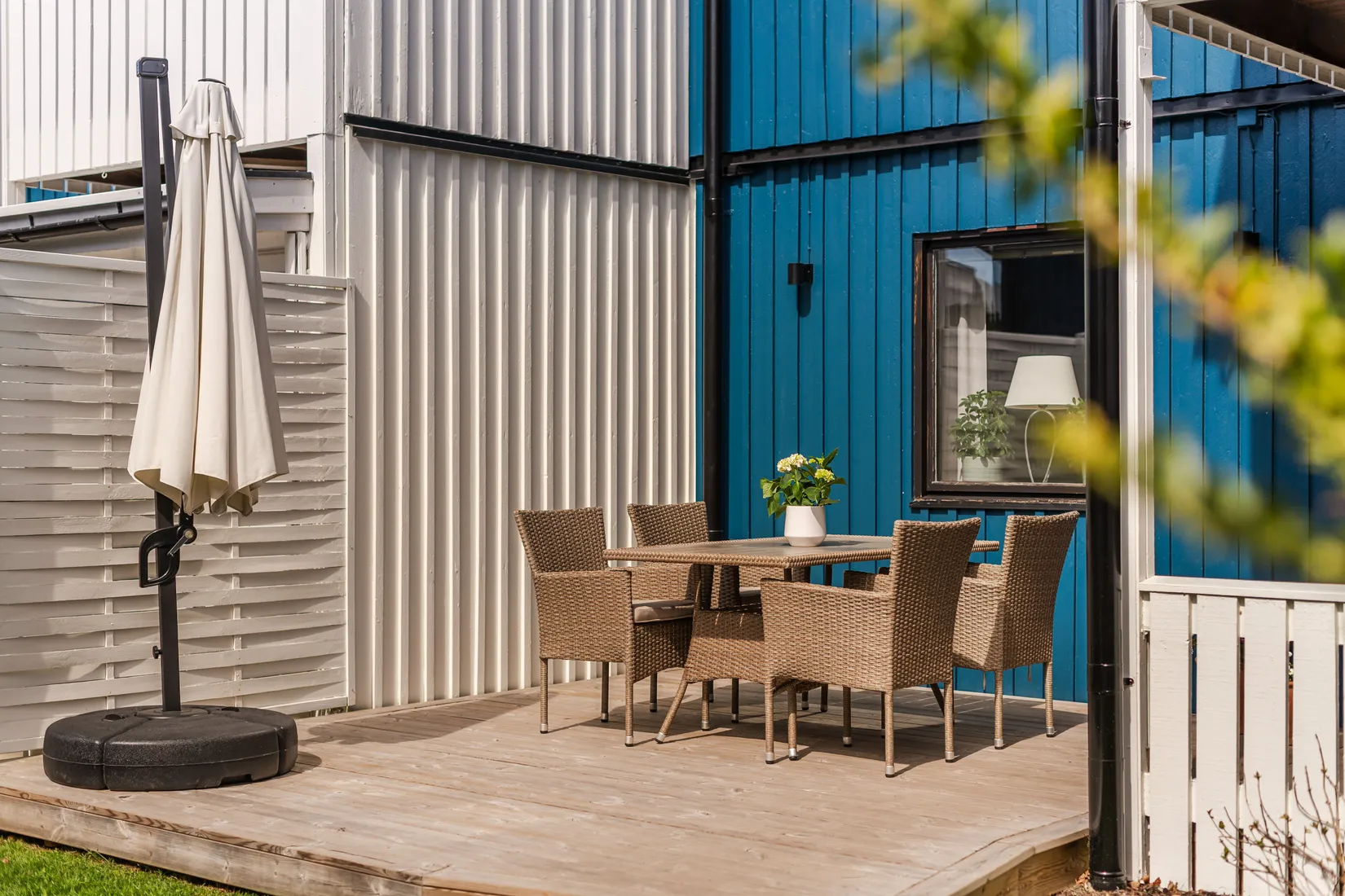 Radhus, Parkgatan 12B, Mjölby