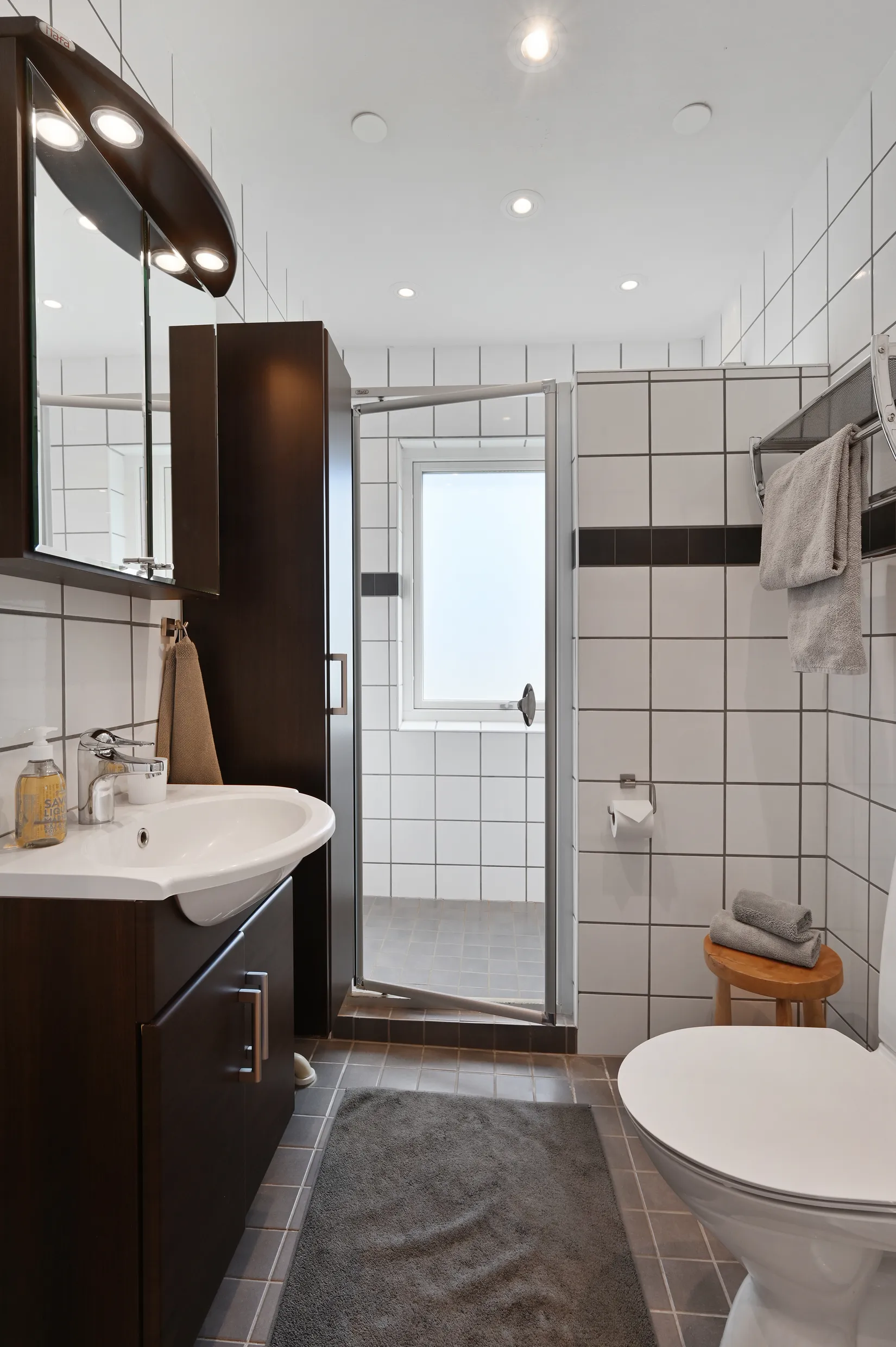 Villa, Rotbacken 15, Spånga Nälsta, Stockholm
