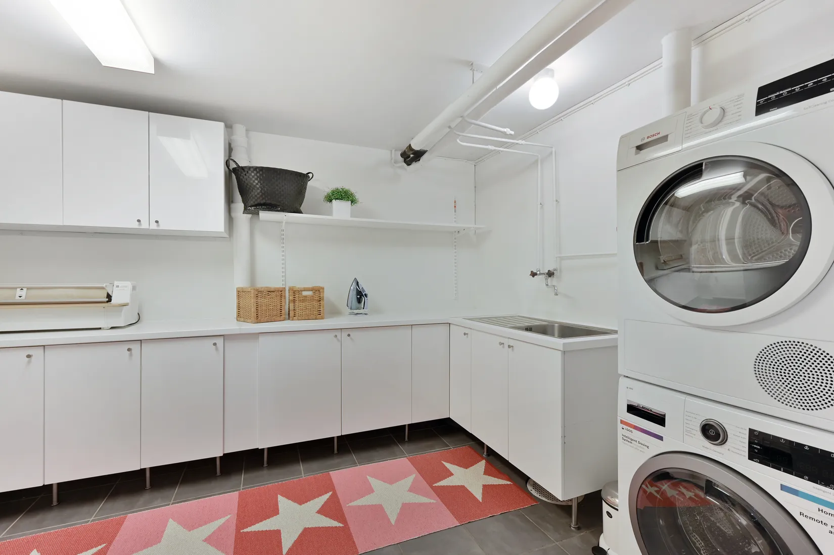 Villa, Rotbacken 15, Spånga Nälsta, Stockholm