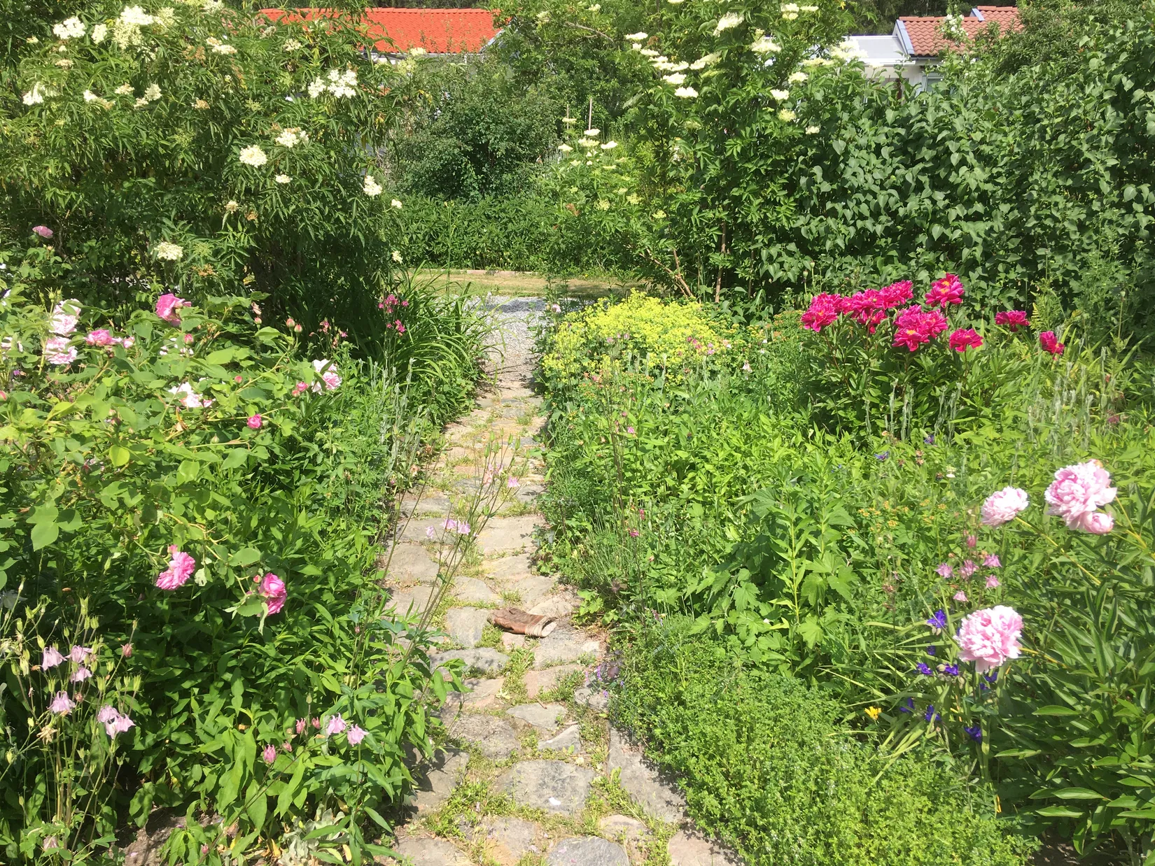 Villa, Svartsjövägen 101, Vallentuna