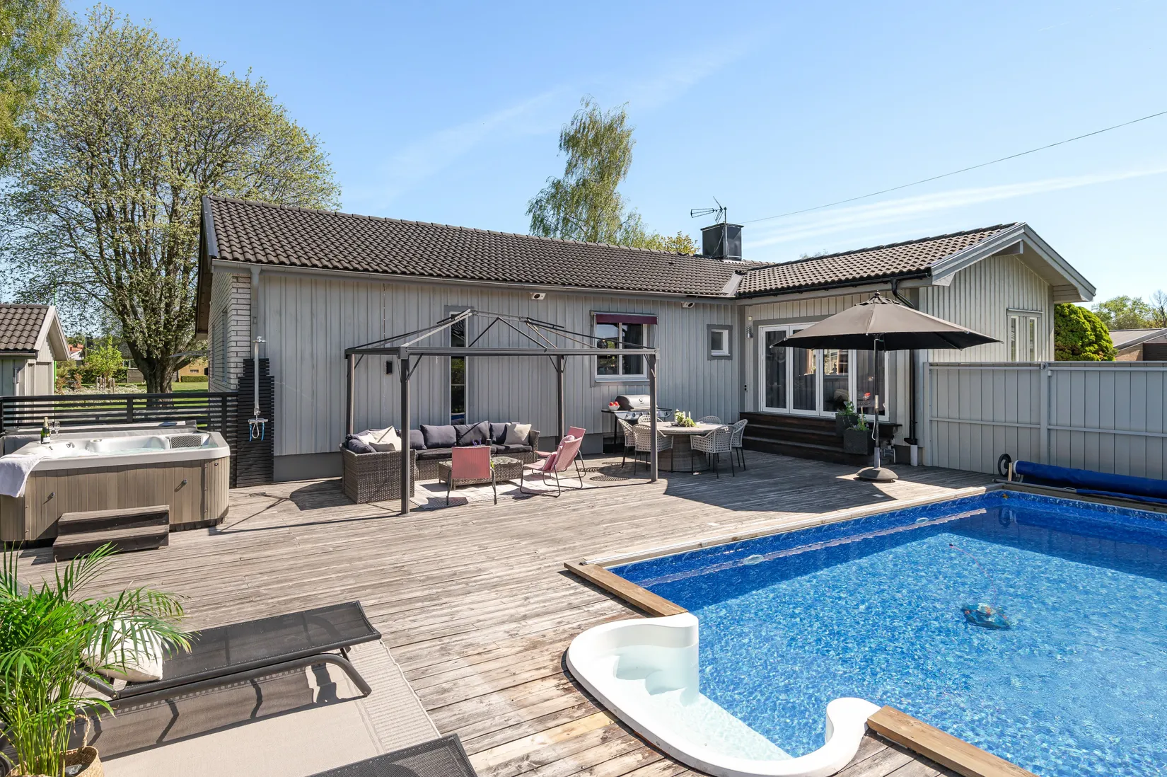 Villa, Björkgatan 15, Lundby, Mjölby