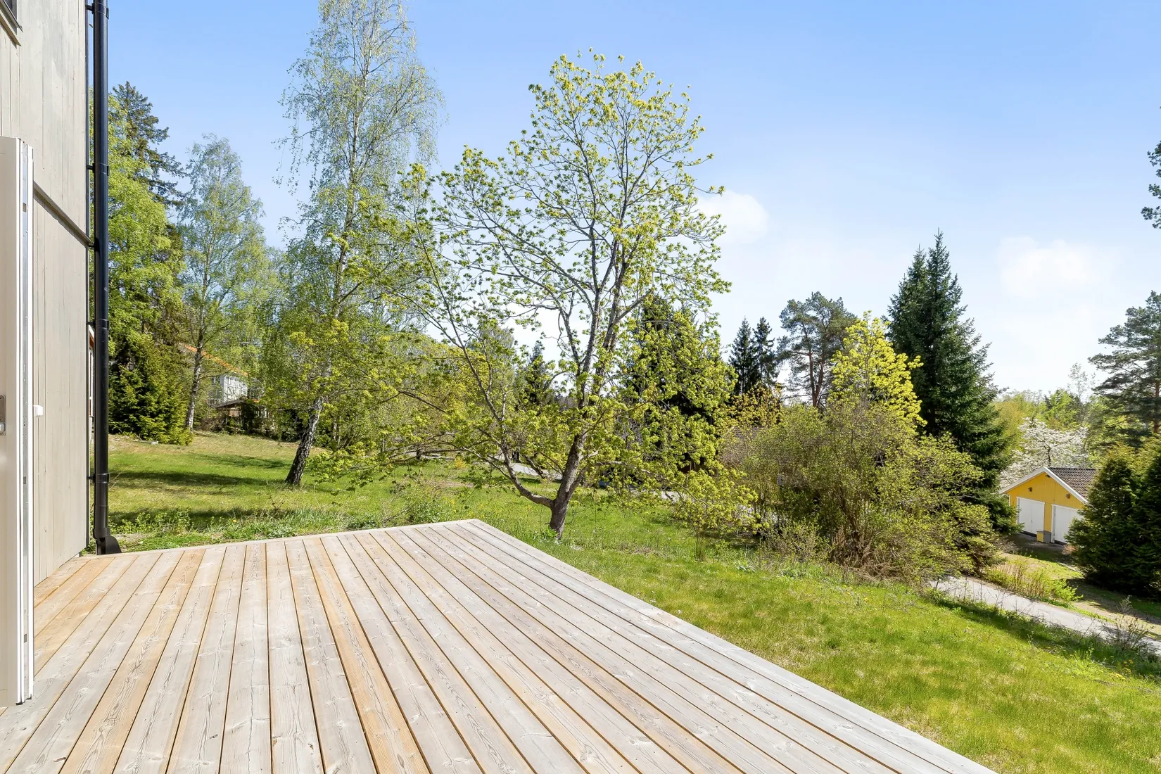 Bostadsrätt, Radhus, Björnkärrsvägen 1H, Svinninge, Österåker