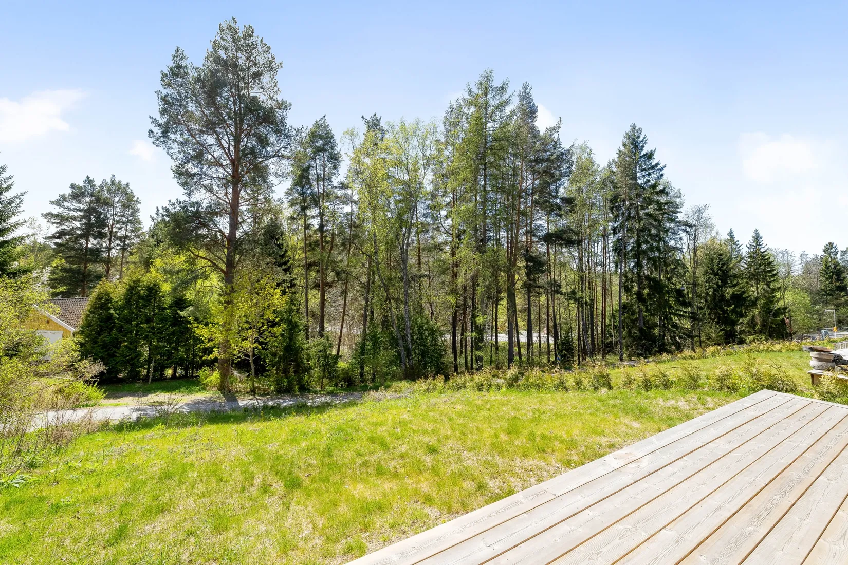 Bostadsrätt, Radhus, Björnkärrsvägen 1H, Svinninge, Österåker