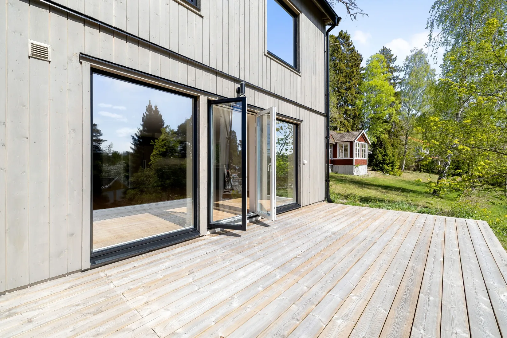 Bostadsrätt, Radhus, Björnkärrsvägen 1H, Svinninge, Österåker
