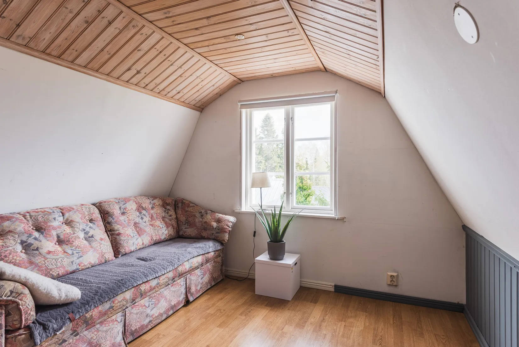 Villa, Larsbovägen 21, Söråker, Timrå