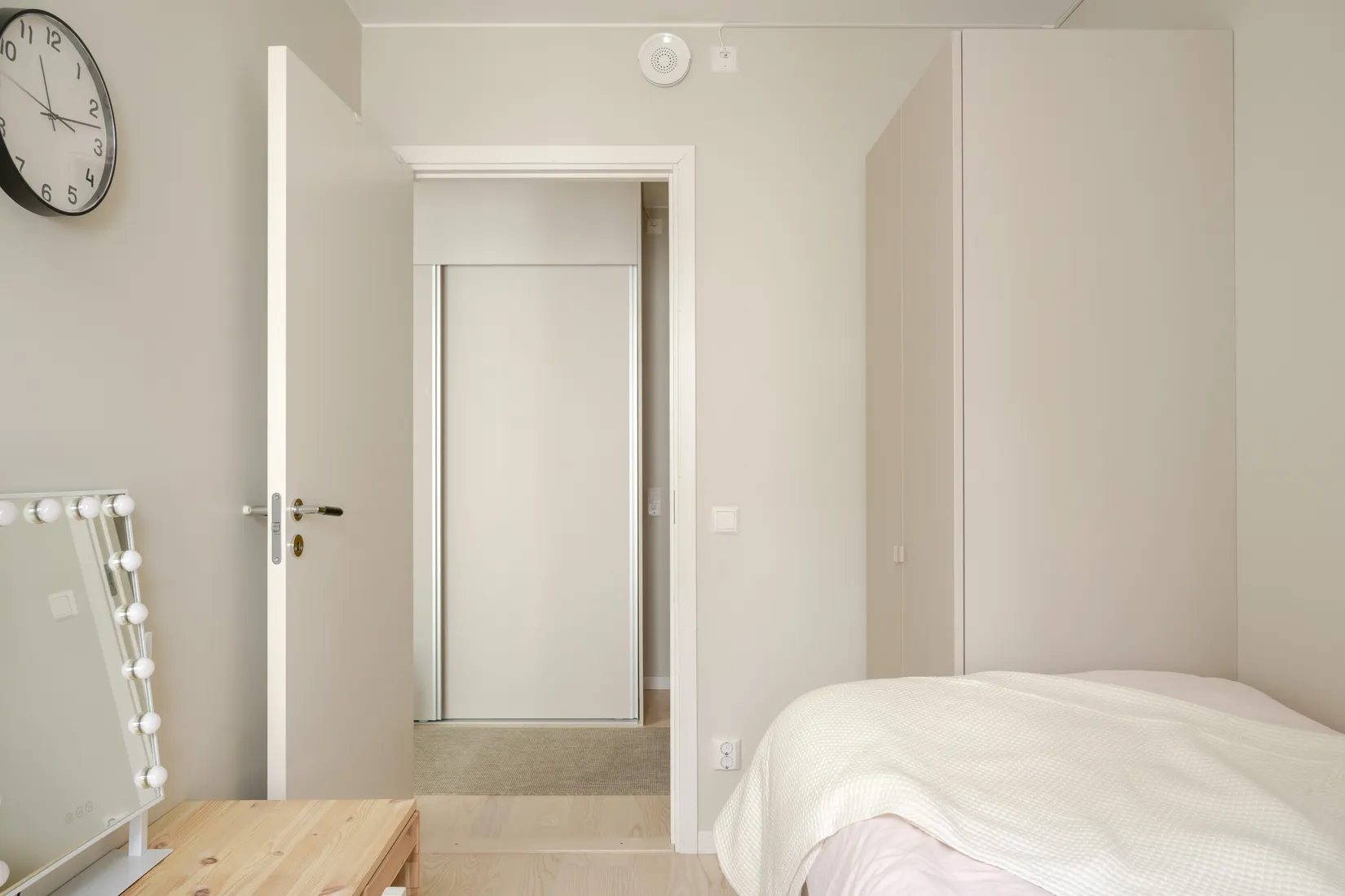 Bostadsrätt, Kolonnvägen 6, Haga Norra, Solna