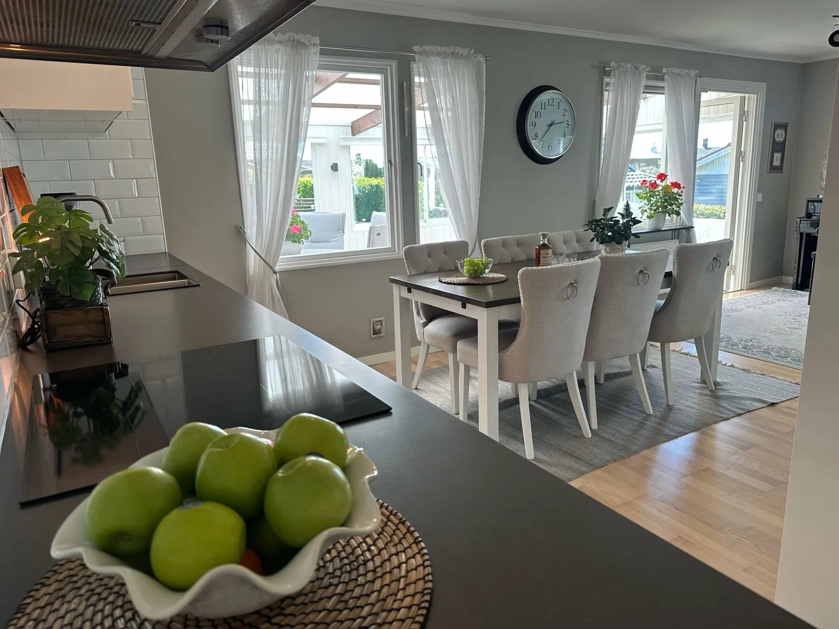 Villa, Svelviksvägen 35, Centralt, Vadstena