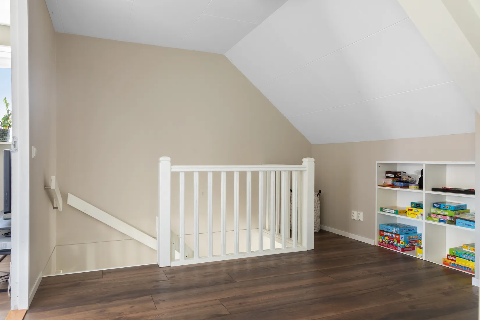 Bostadsrätt, Radhus, Lärkbacken 1B, Frillesås tätort, Kungsbacka