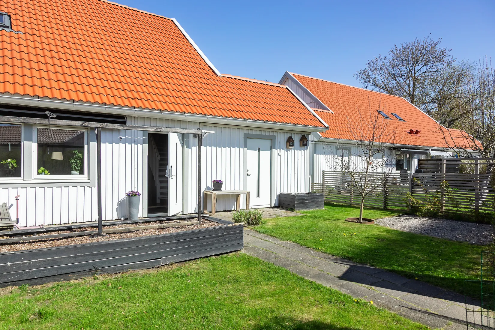 Bostadsrätt, Radhus, Lärkbacken 1B, Frillesås tätort, Kungsbacka