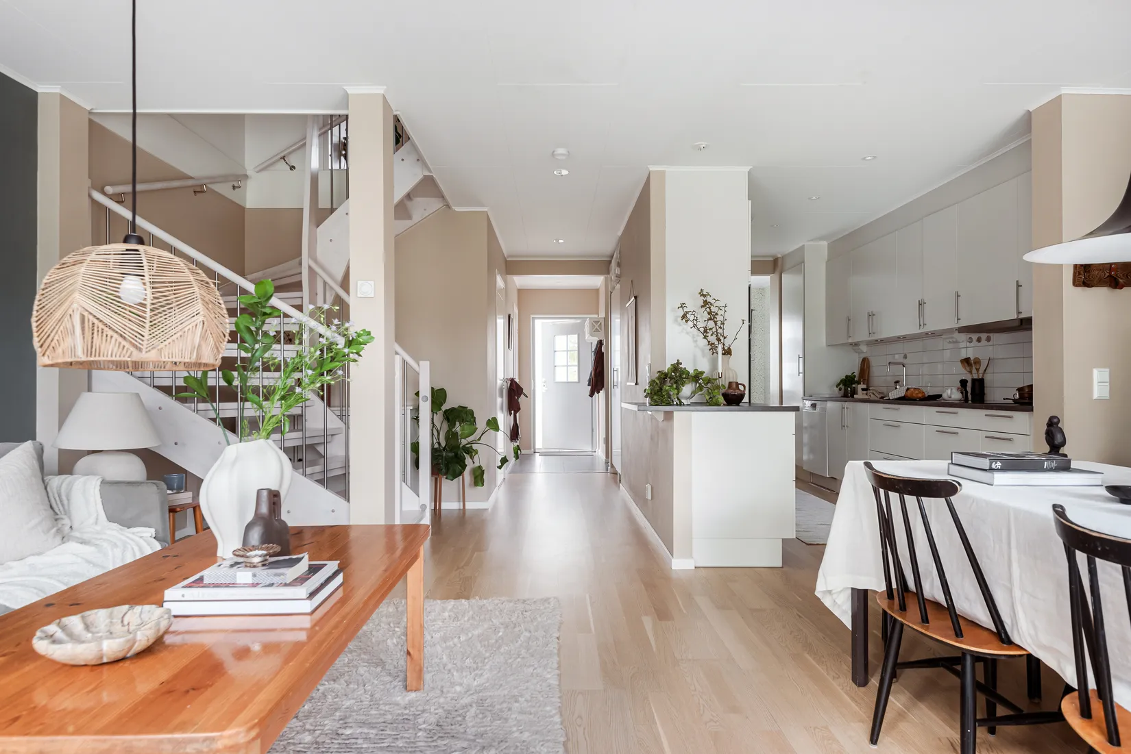Bostadsrätt, Radhus, Bäckängsvägen 15A, Sätila, Mark