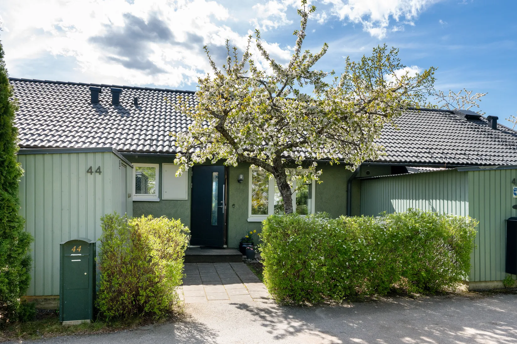 Villa, Radhus, Älta mossväg 44, Kolarängen, Nacka
