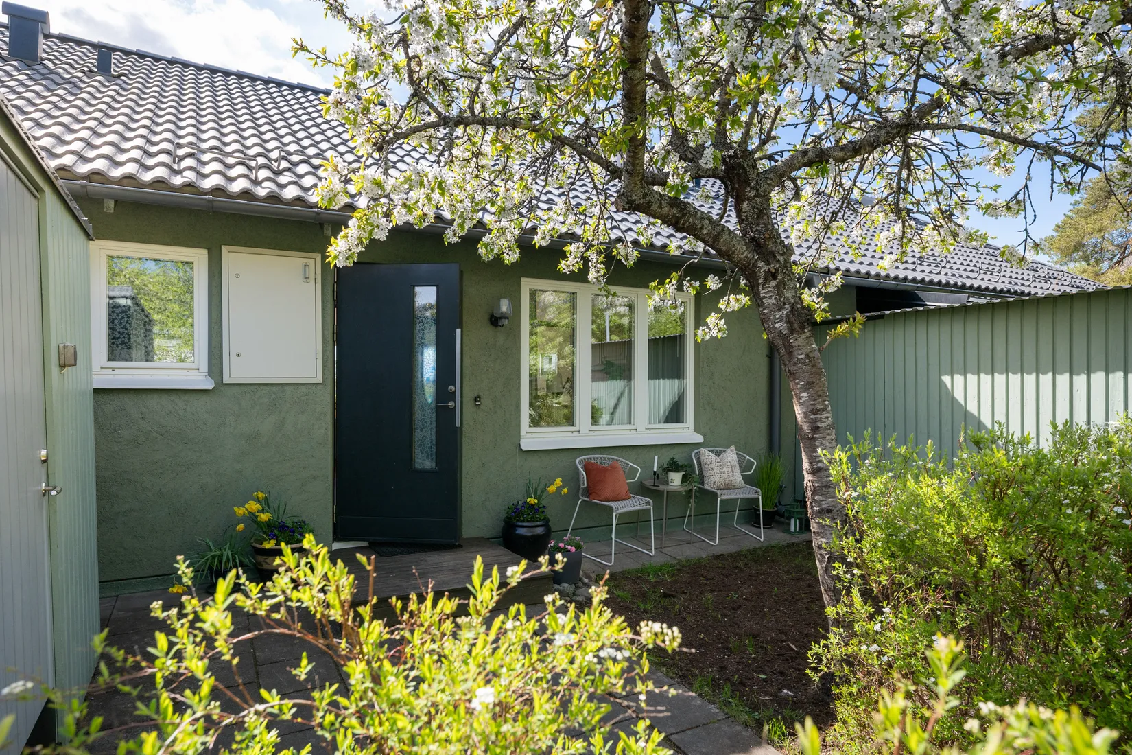 Villa, Radhus, Älta mossväg 44, Kolarängen, Nacka