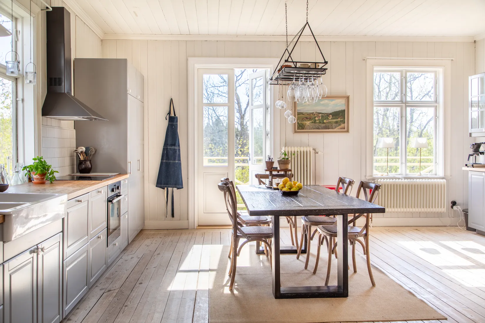 Gård/Skog, Holmsundsvägen 6, Björhövda, Norrtälje