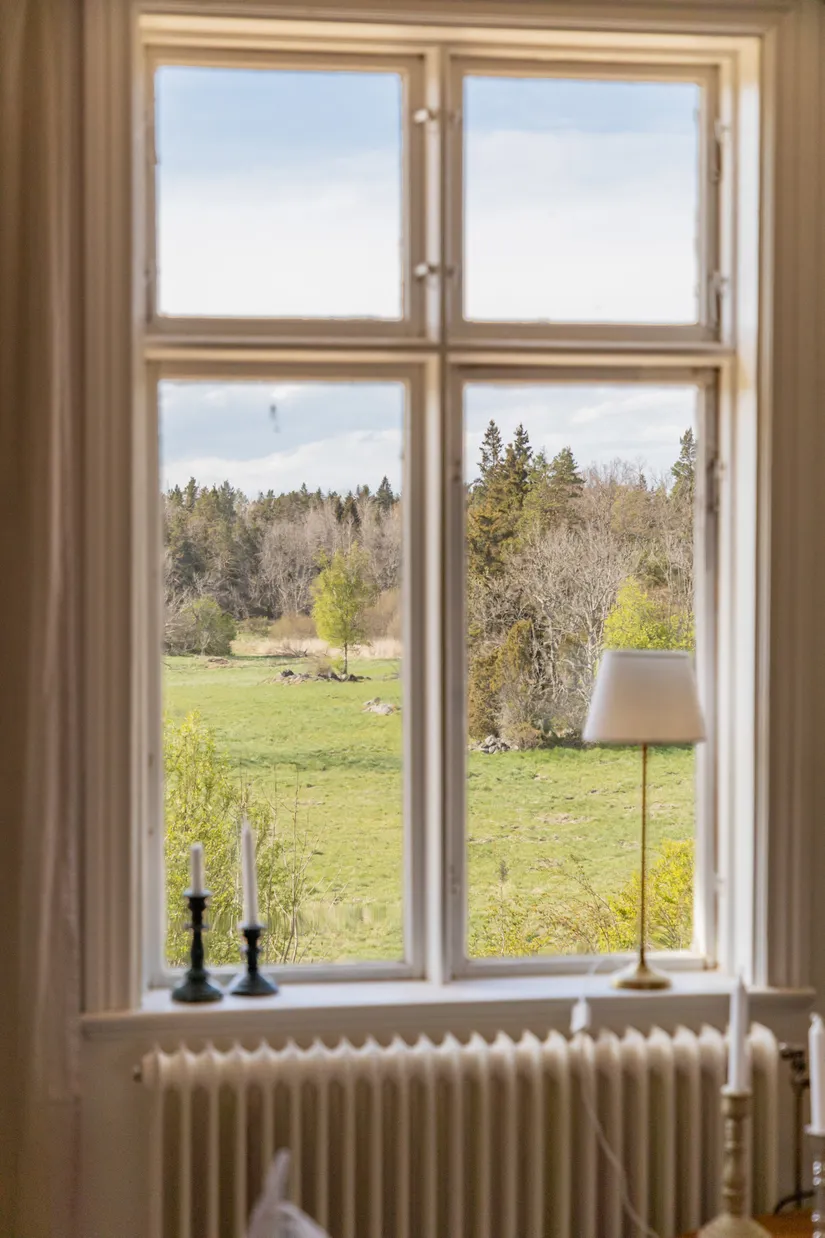 Gård/Skog, Holmsundsvägen 6, Björhövda, Norrtälje