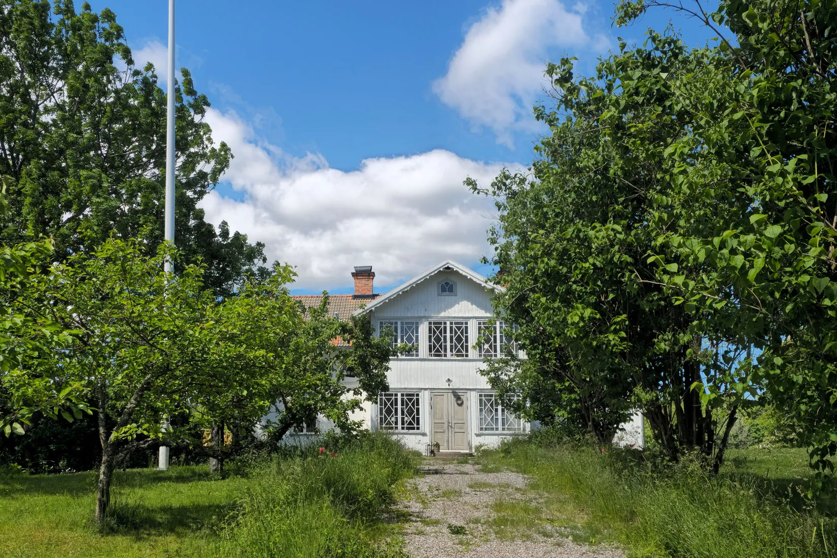 Gård/Skog, Holmsundsvägen 6, Björhövda, Norrtälje