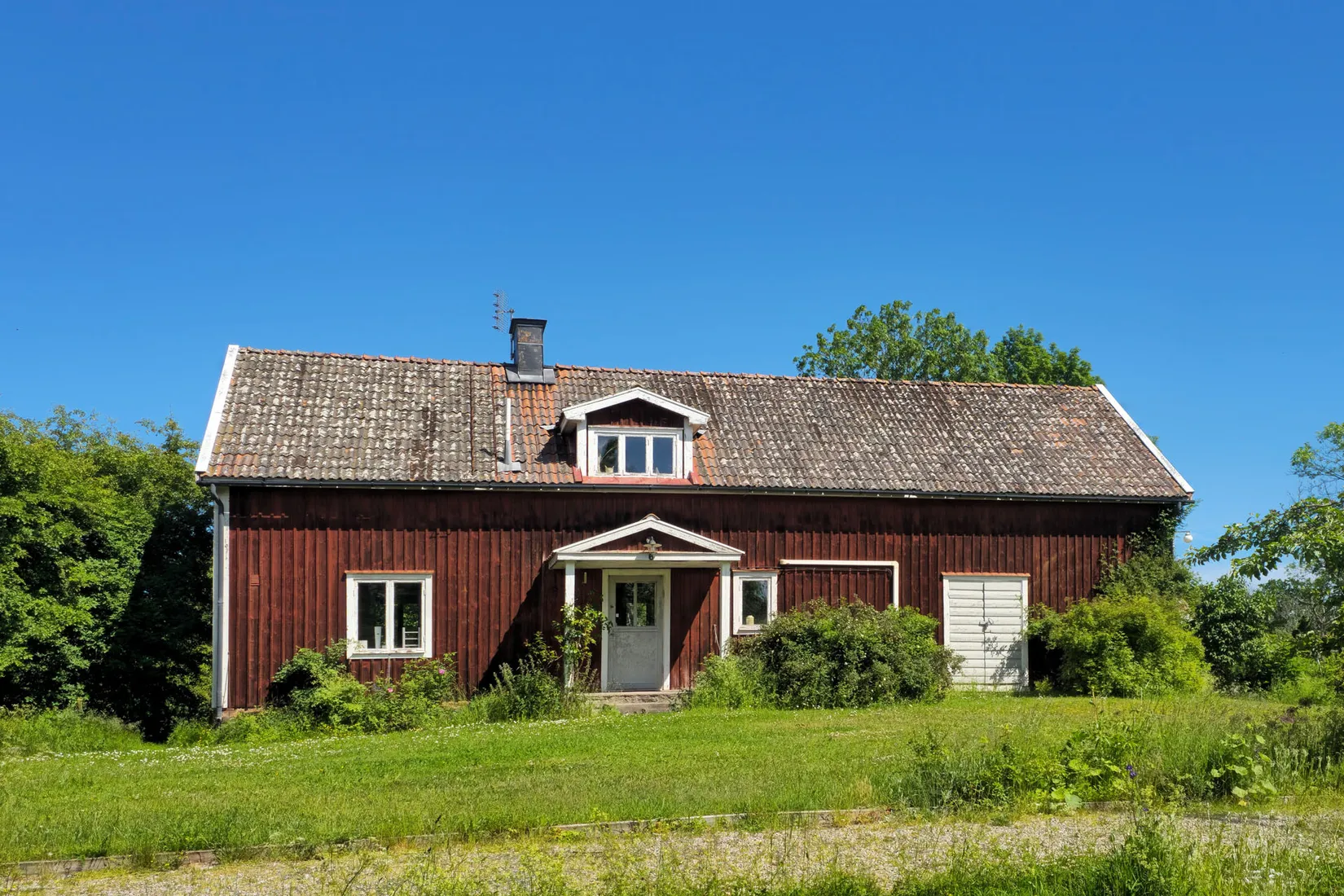 Gård/Skog, Holmsundsvägen 6, Björhövda, Norrtälje