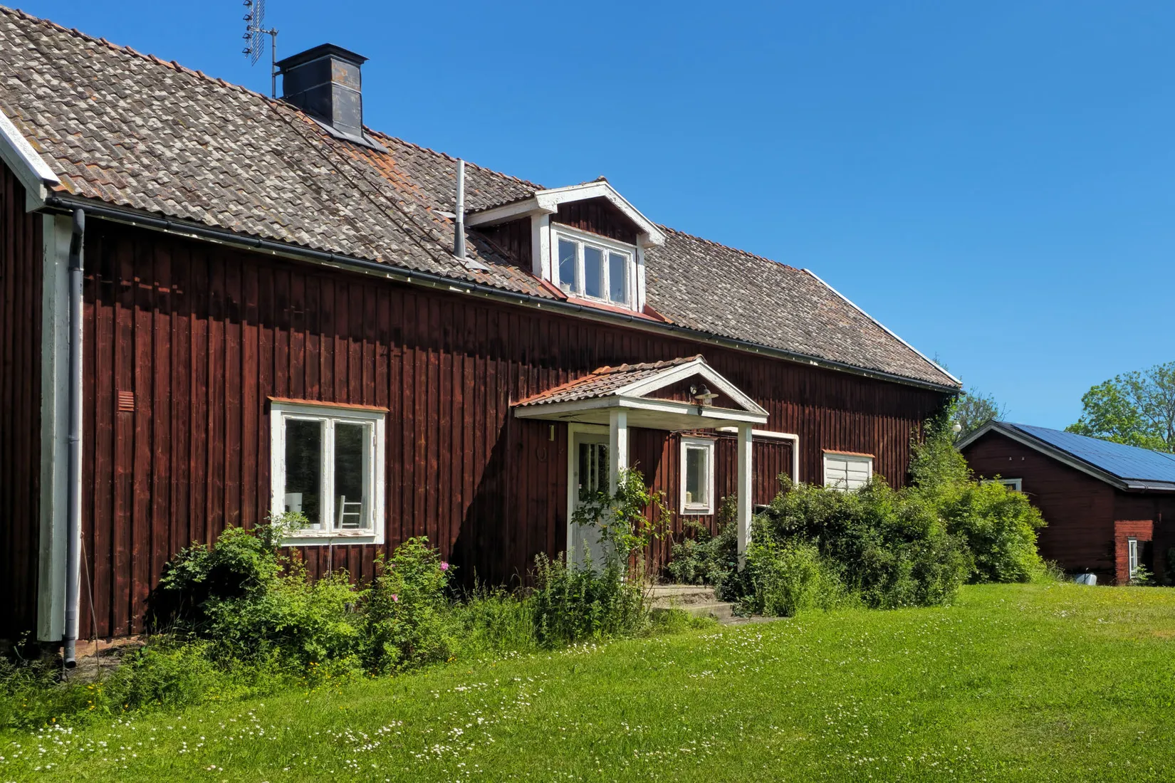 Gård/Skog, Holmsundsvägen 6, Björhövda, Norrtälje