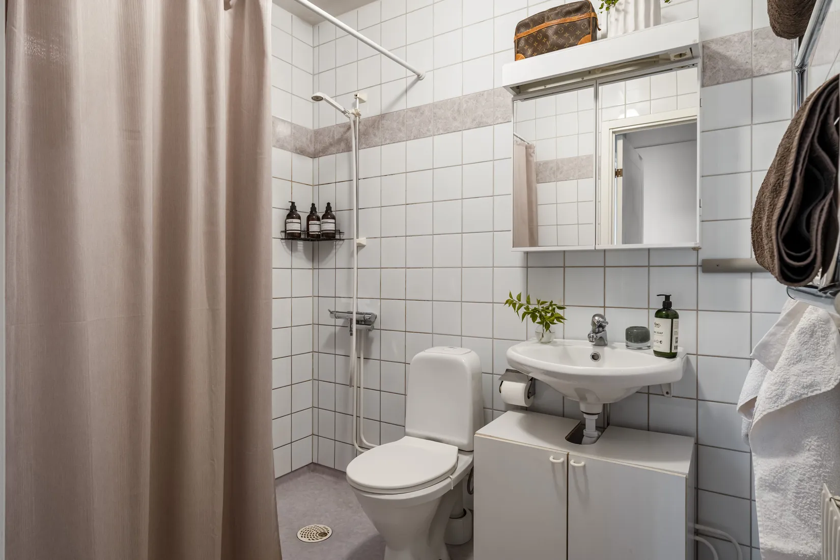 Bostadsrätt, Radhus, Mellringevägen 36, Mellringe, Örebro