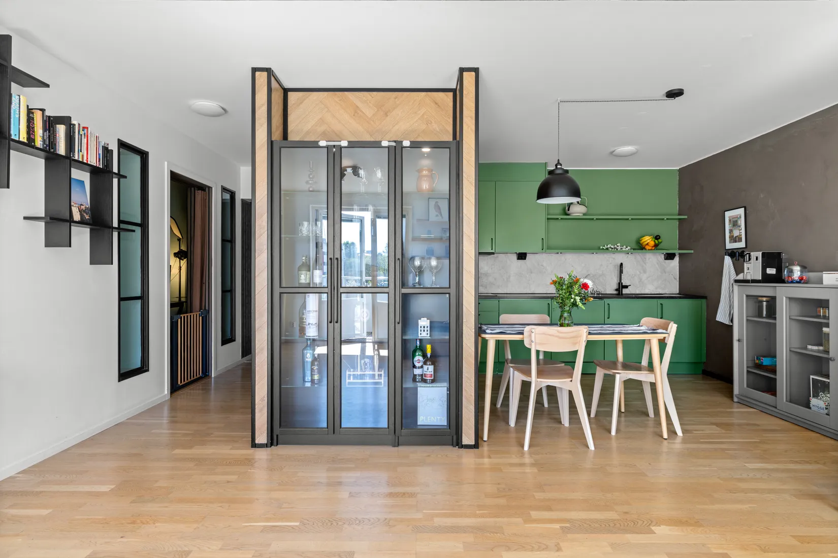 Bostadsrätt, Bollmora gårdsväg 9, Tyresö Centrum, Tyresö