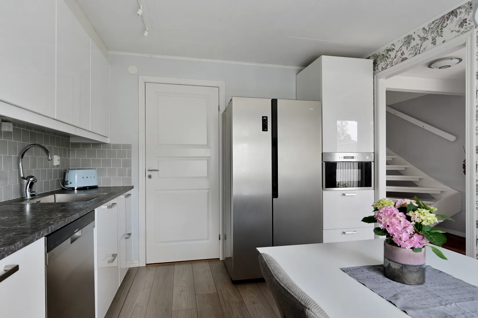 Radhus, Balettvägen 49, Huddinge