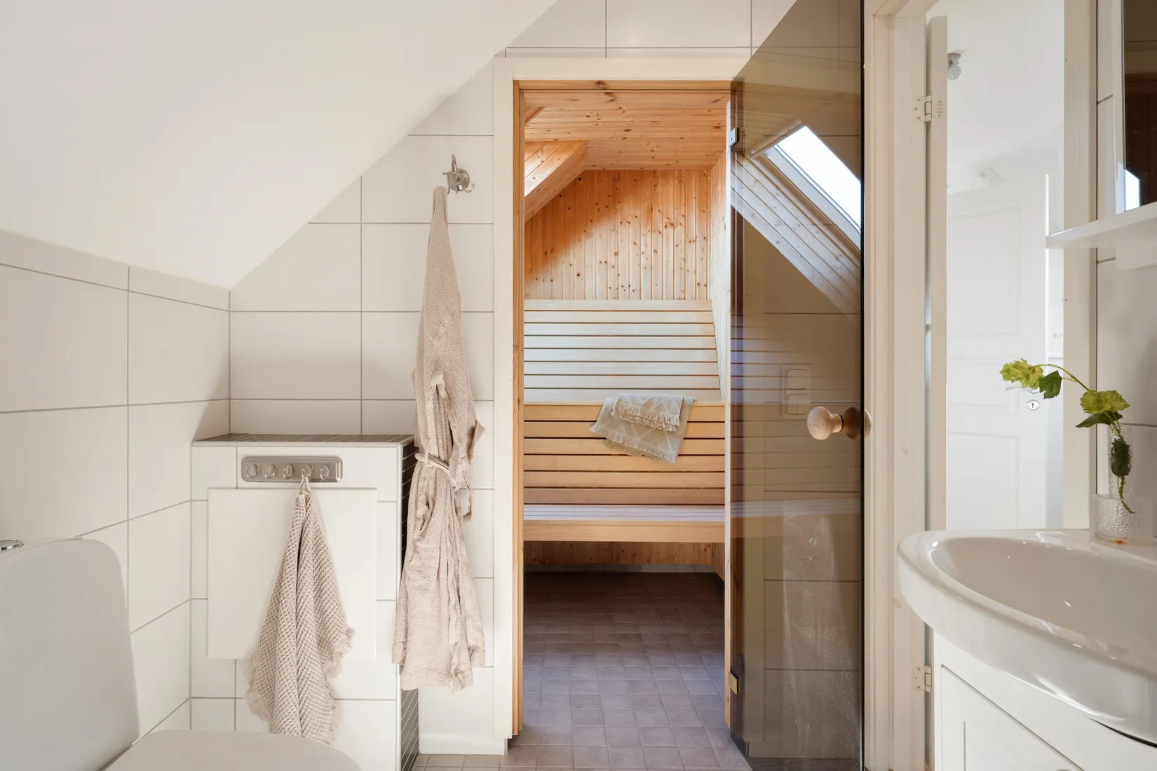 Villa, Svengårdsgatan 8, Lilla Edet Centrum, Lilla Edet