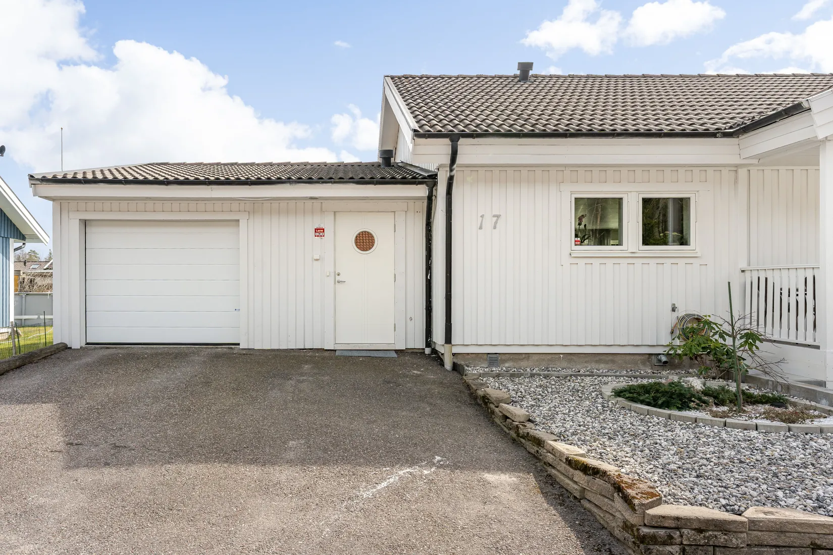 Villa, Rönnbärsvägen 17, Surahammar