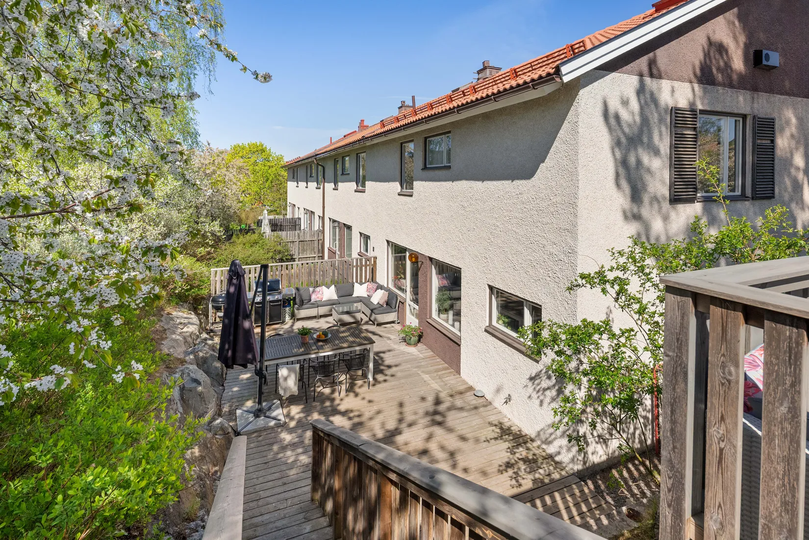 Villa, Radhus, Sämjevägen 23, Nälsta, Stockholm
