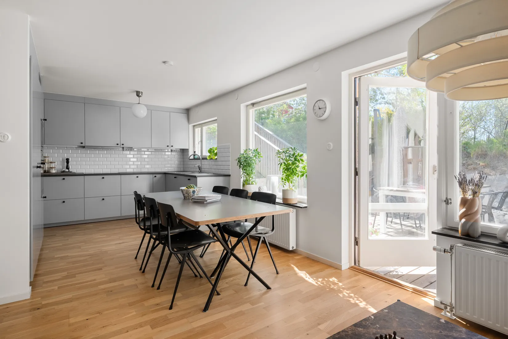 Villa, Radhus, Sämjevägen 23, Nälsta, Stockholm