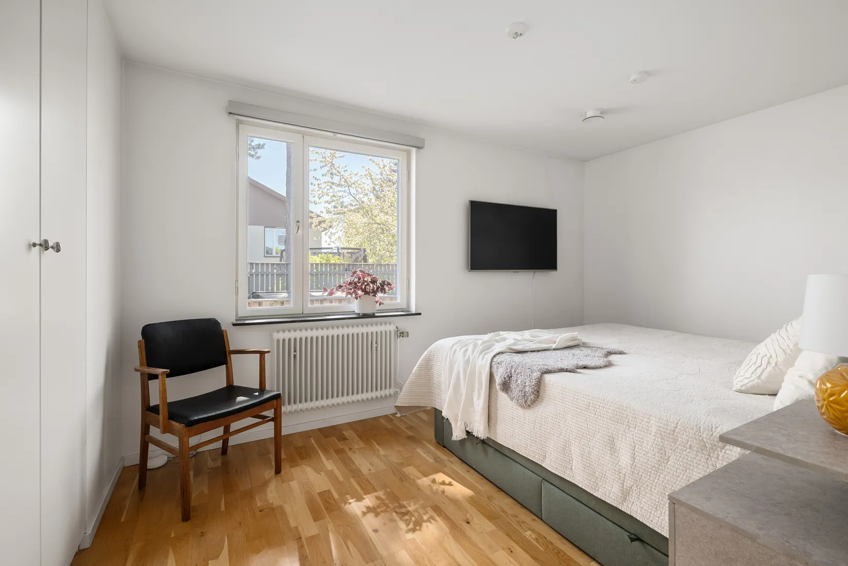 Villa, Radhus, Sämjevägen 23, Nälsta, Stockholm