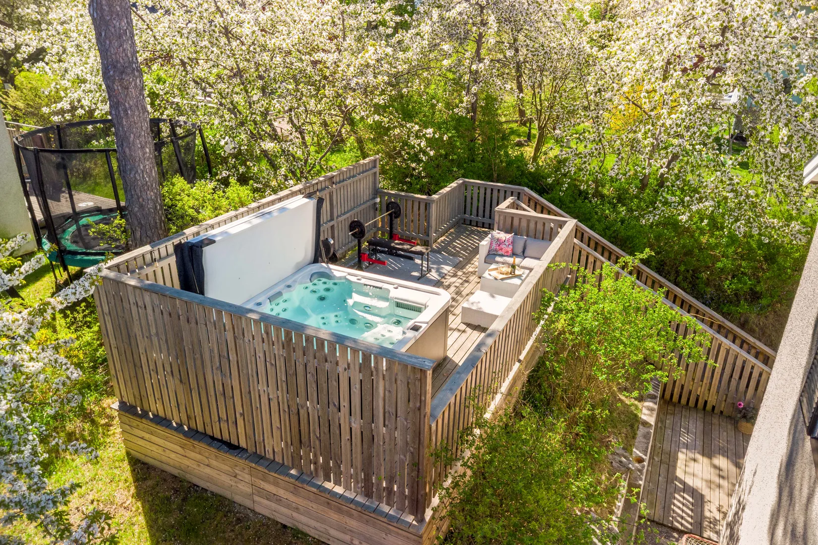 Villa, Radhus, Sämjevägen 23, Nälsta, Stockholm