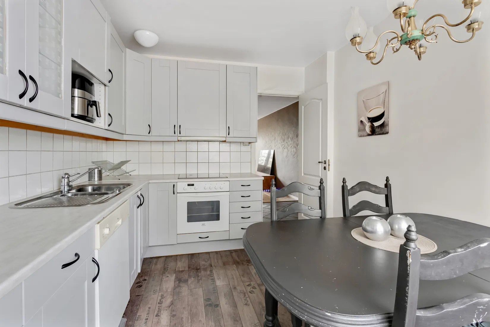 Bostadsrätt, Månstorpsvägen 18 1tr, Tullinge, Botkyrka