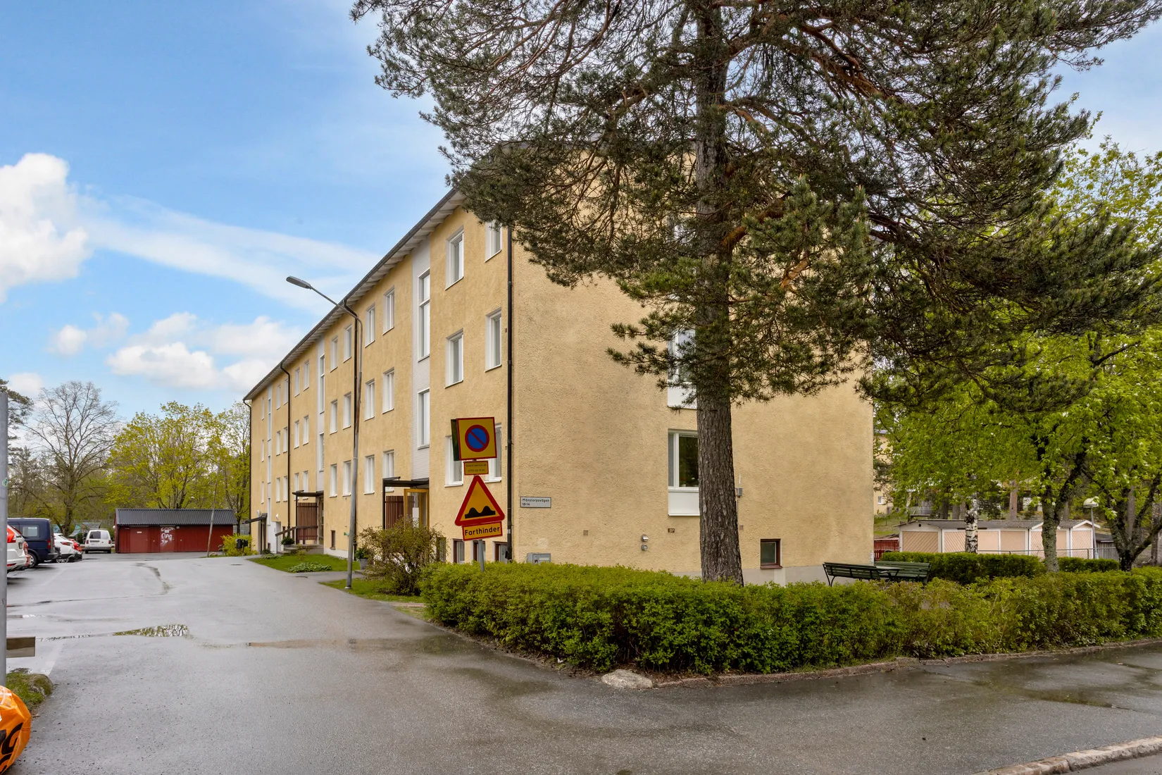 Bostadsrätt, Månstorpsvägen 18 1tr, Tullinge, Botkyrka