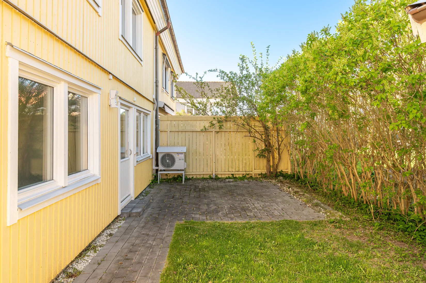 Radhus, Linköpingsgatan 5D, Mjölby