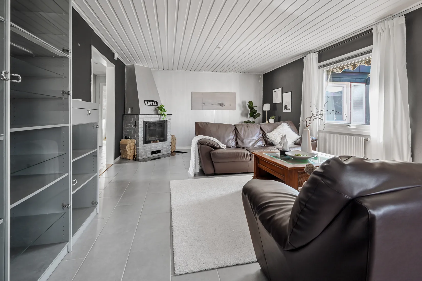 Villa, Holmbodavägen 34, Rotebro/Gillbo, Sollentuna