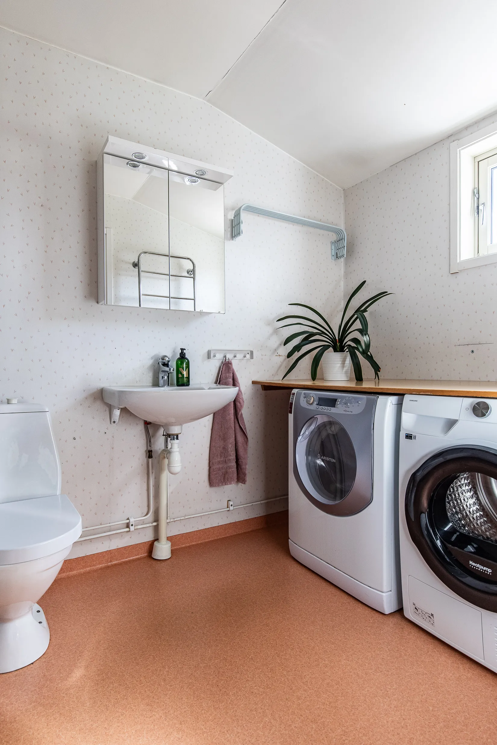 Bostadsrätt, Radhus, Åsvägen 4B, Ås, Krokom