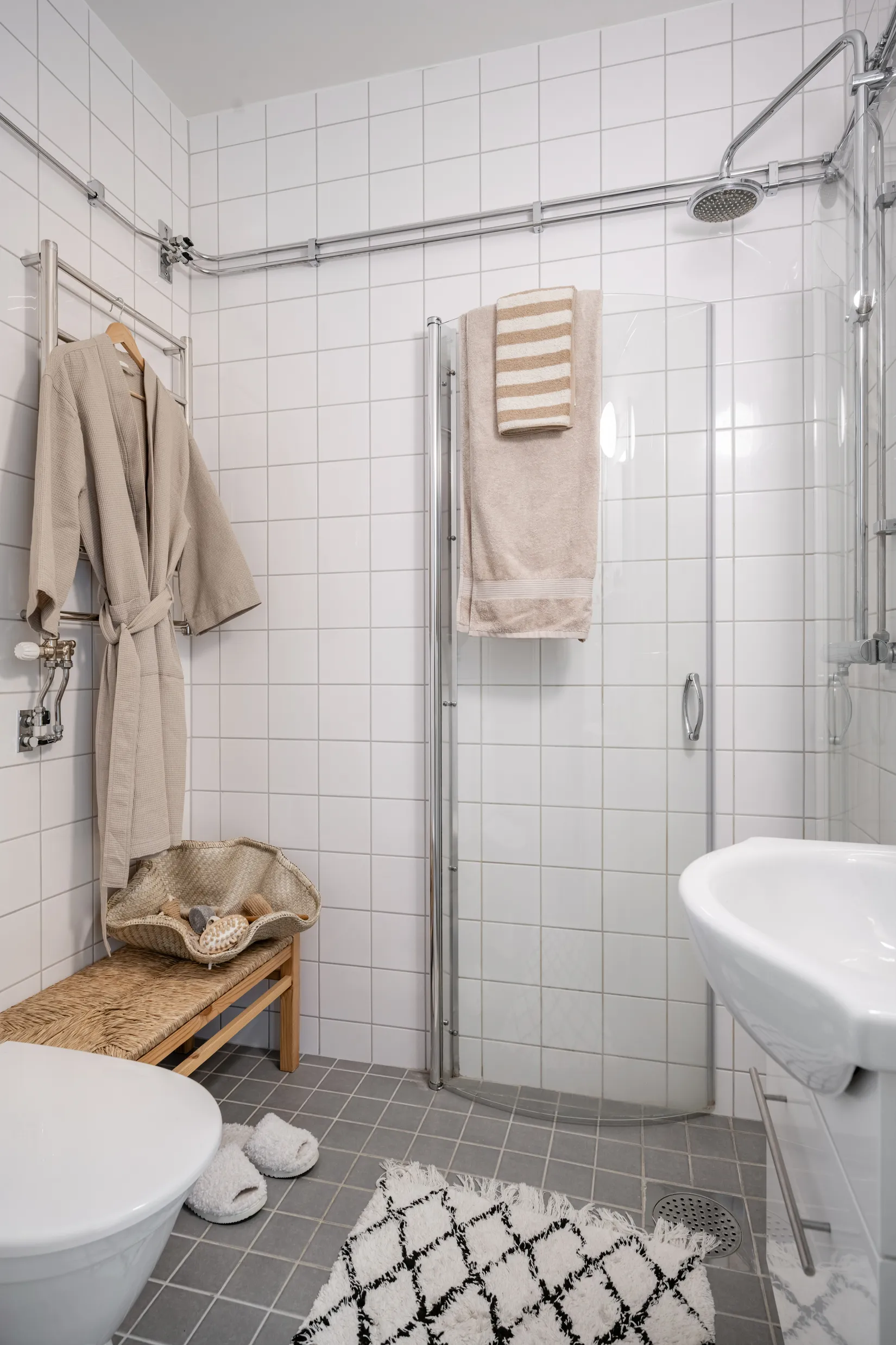 Bostadsrätt, Svandammsvägen 21, vån 3/4, Midsommarkransen, Stockholm