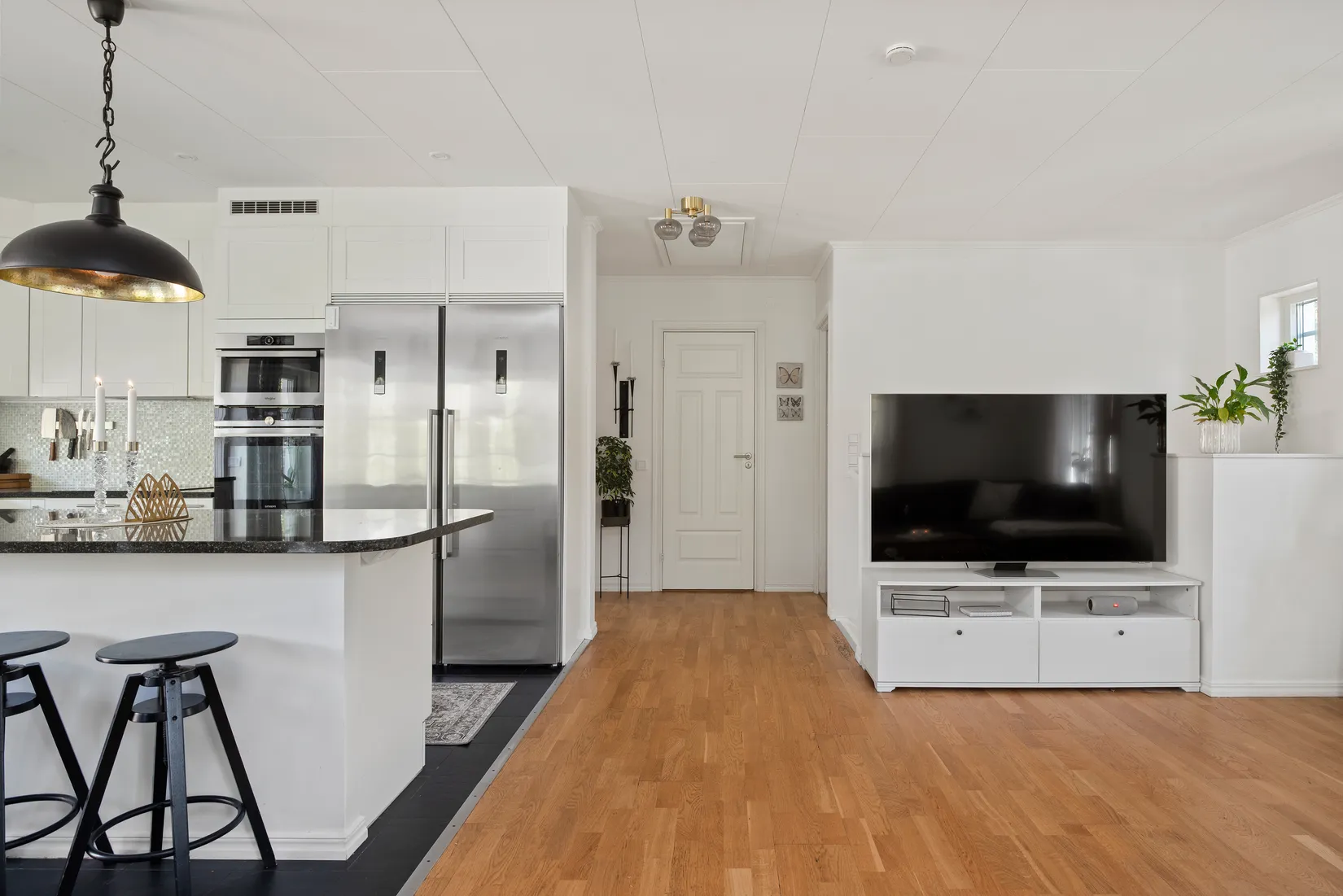 Villa, Rundvägen 9, Insjön, Nacka