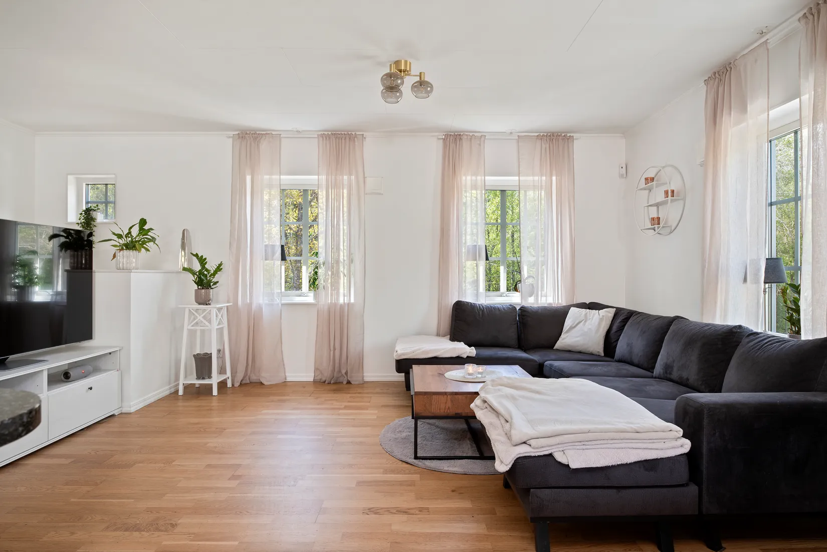Villa, Rundvägen 9, Insjön, Nacka